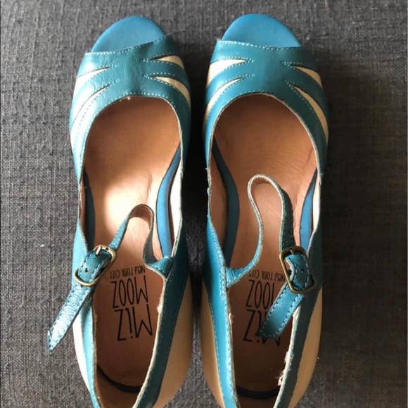 Chaussures en cuir de grande qualité - Picture 4 of 5